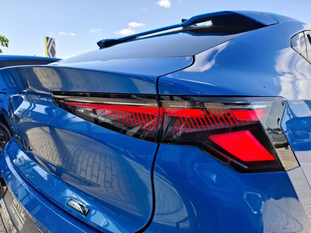 Renault Rafale Exposé-Bild 41