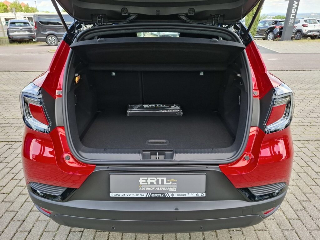 Renault Captur Exposé-Bild 10