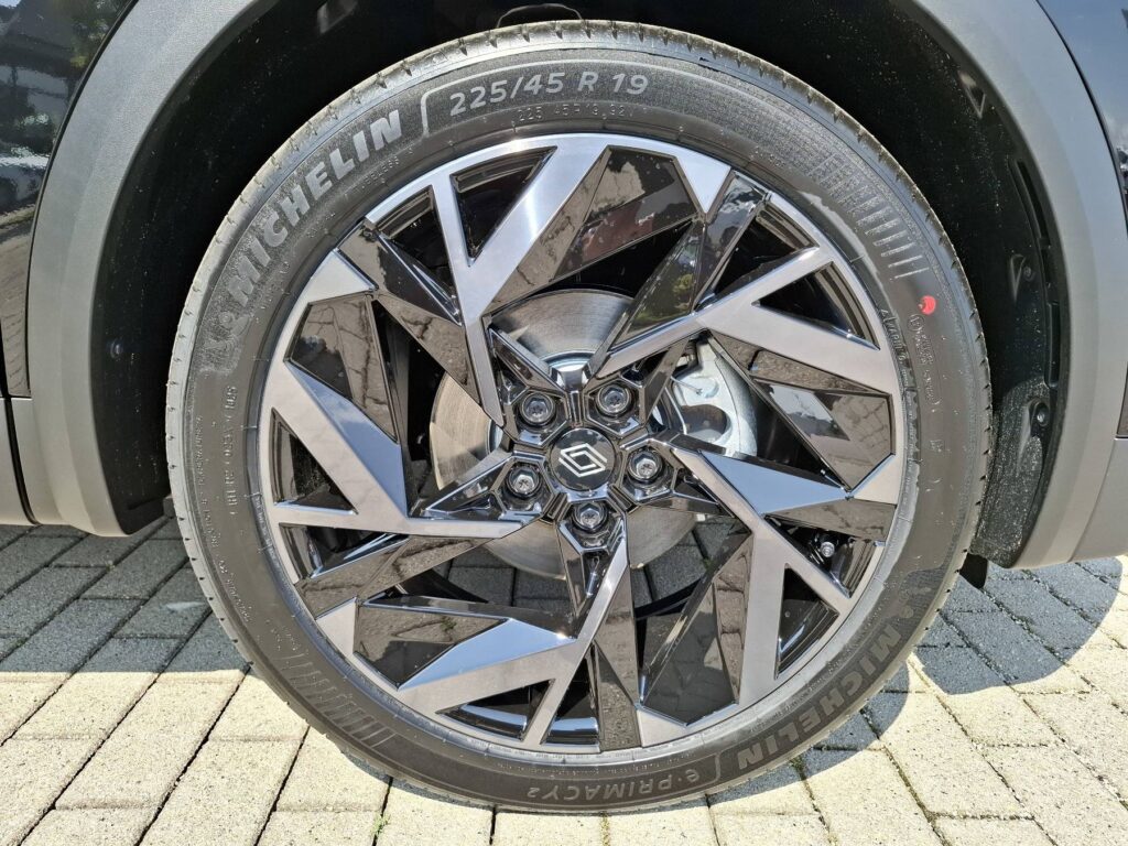 Renault Captur Exposé-Bild 38