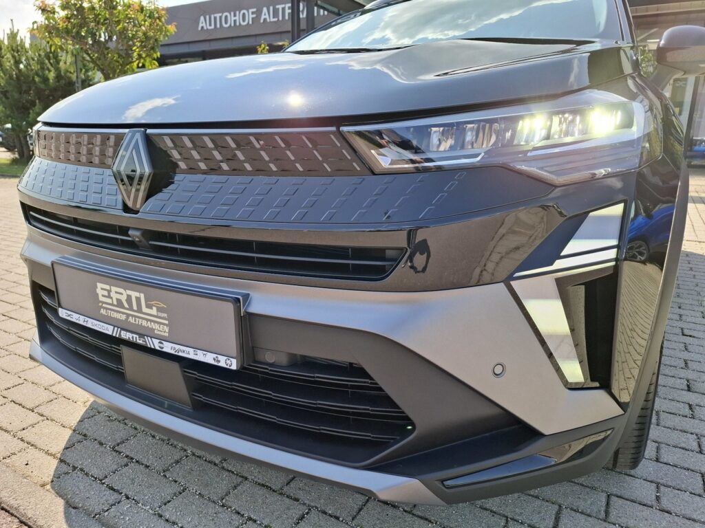 Renault Captur Exposé-Bild 41