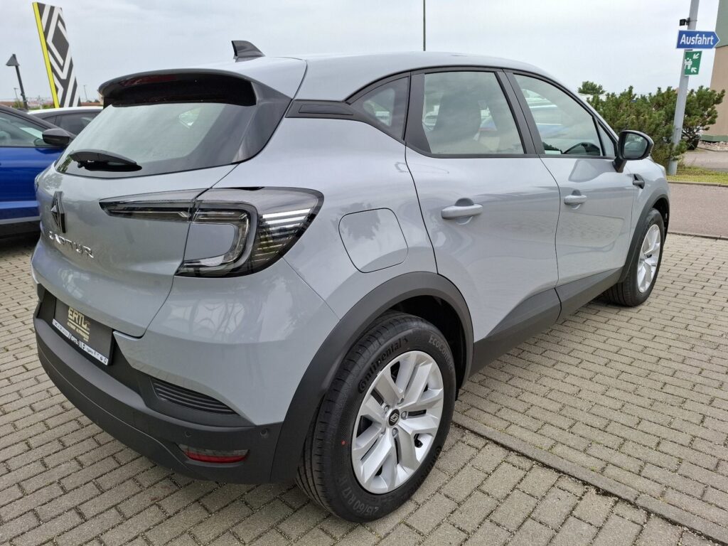 Renault Captur Exposé-Bild 7