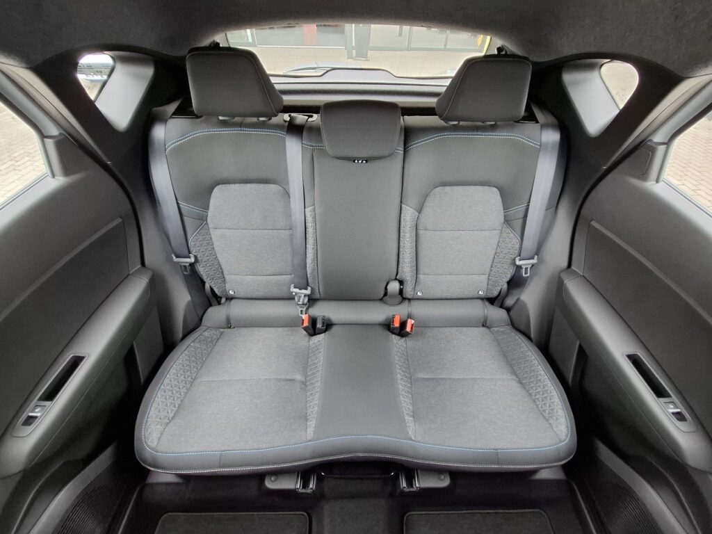 Renault Captur Exposé-Bild 19