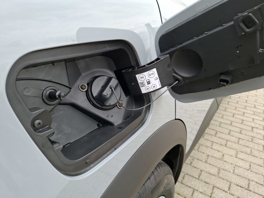 Renault Captur Exposé-Bild 39