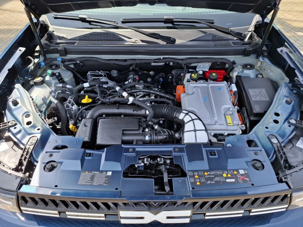 Dacia Bigster Exposé-Bild 36