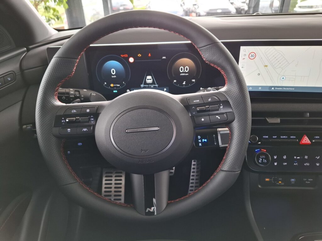 HYUNDAI TUCSON Exposé-Bild 22