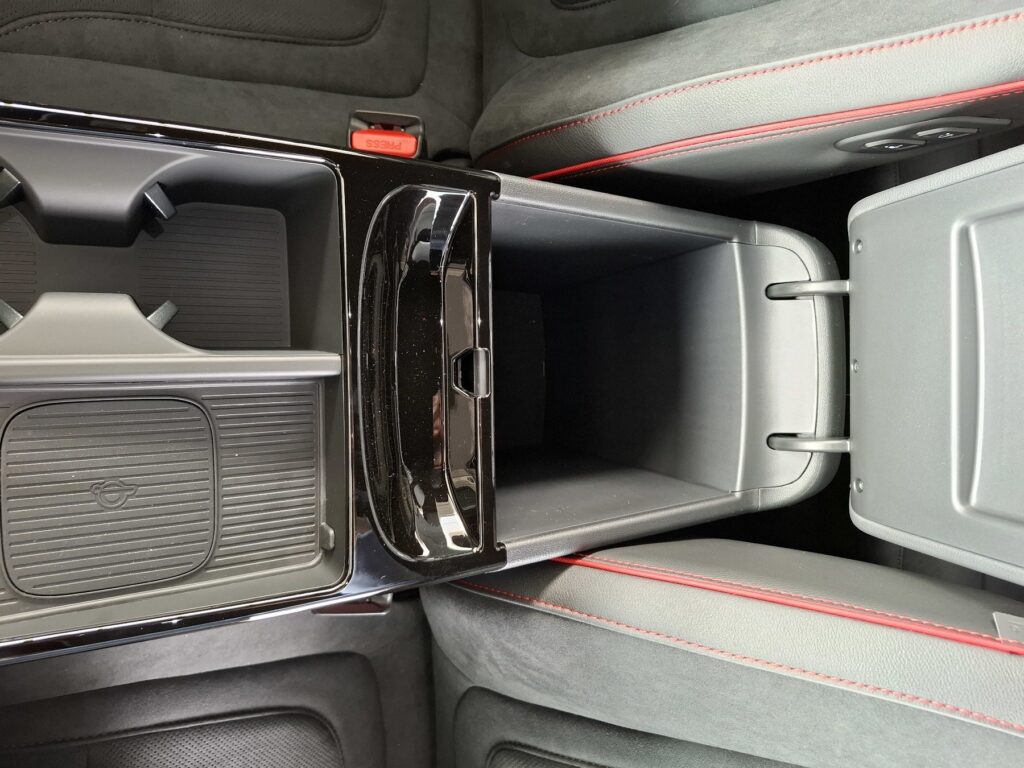 HYUNDAI TUCSON Exposé-Bild 29