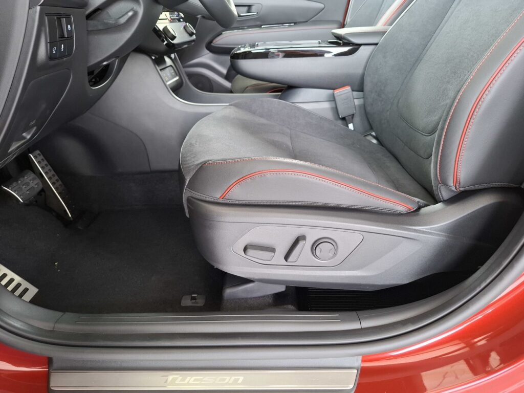 HYUNDAI TUCSON Exposé-Bild 33