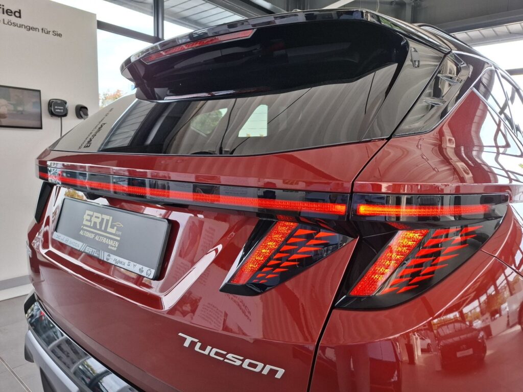 HYUNDAI TUCSON Exposé-Bild 42