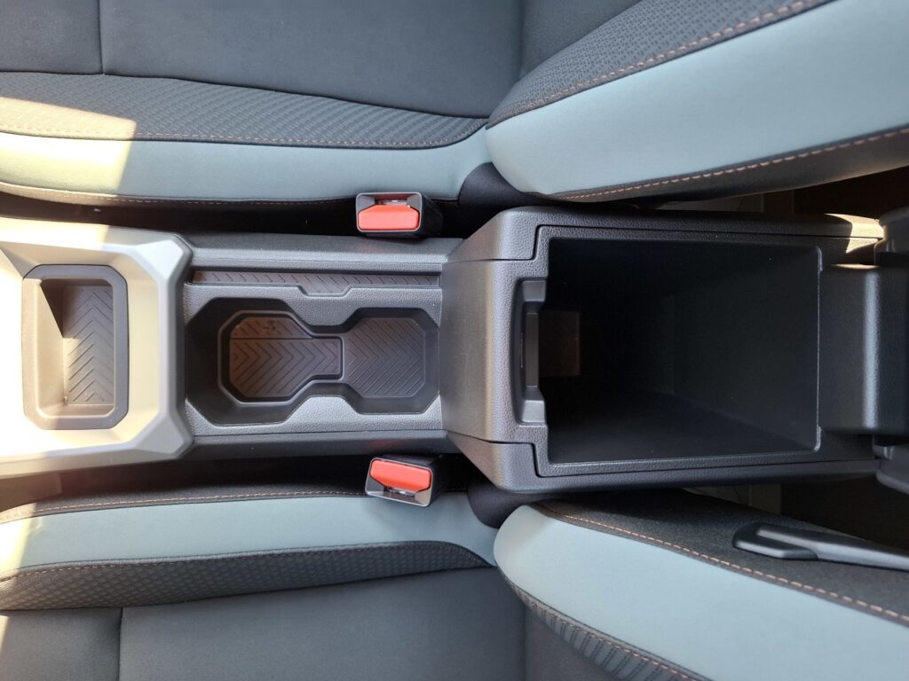 Dacia Duster Exposé-Bild 26