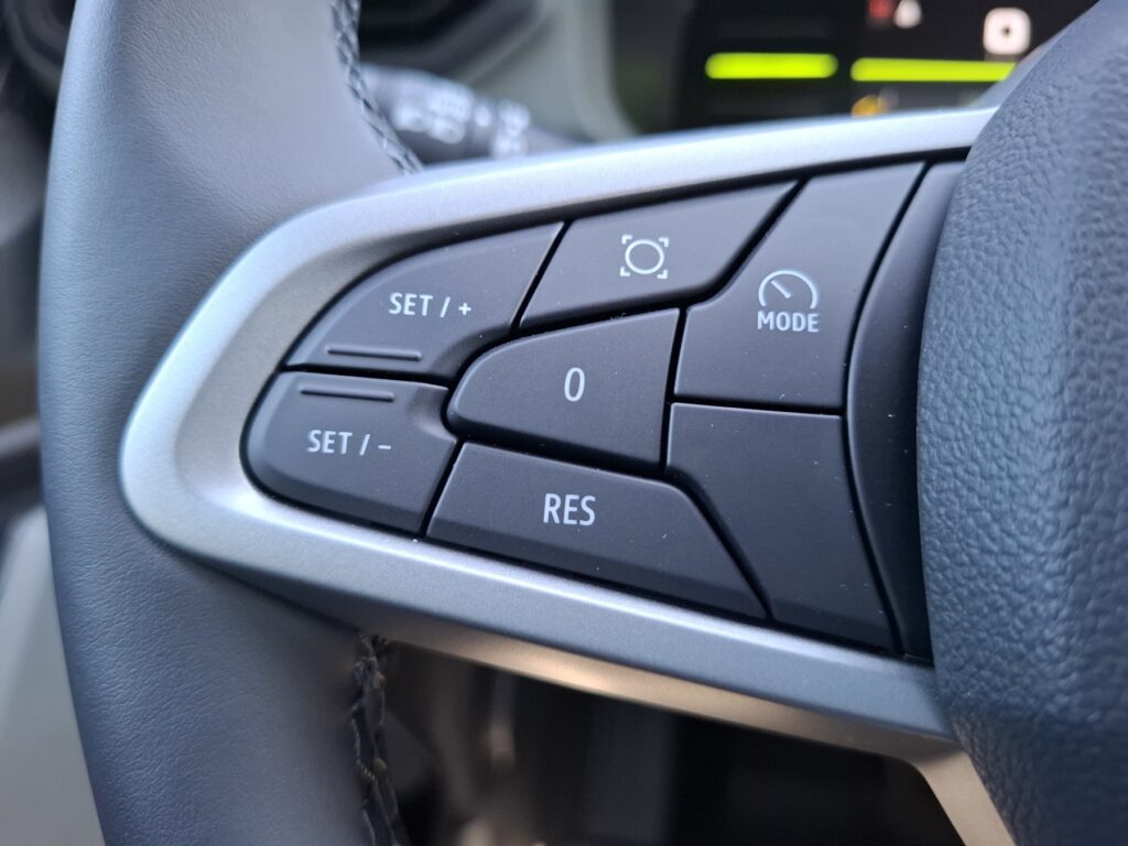 Dacia Duster Exposé-Bild 20