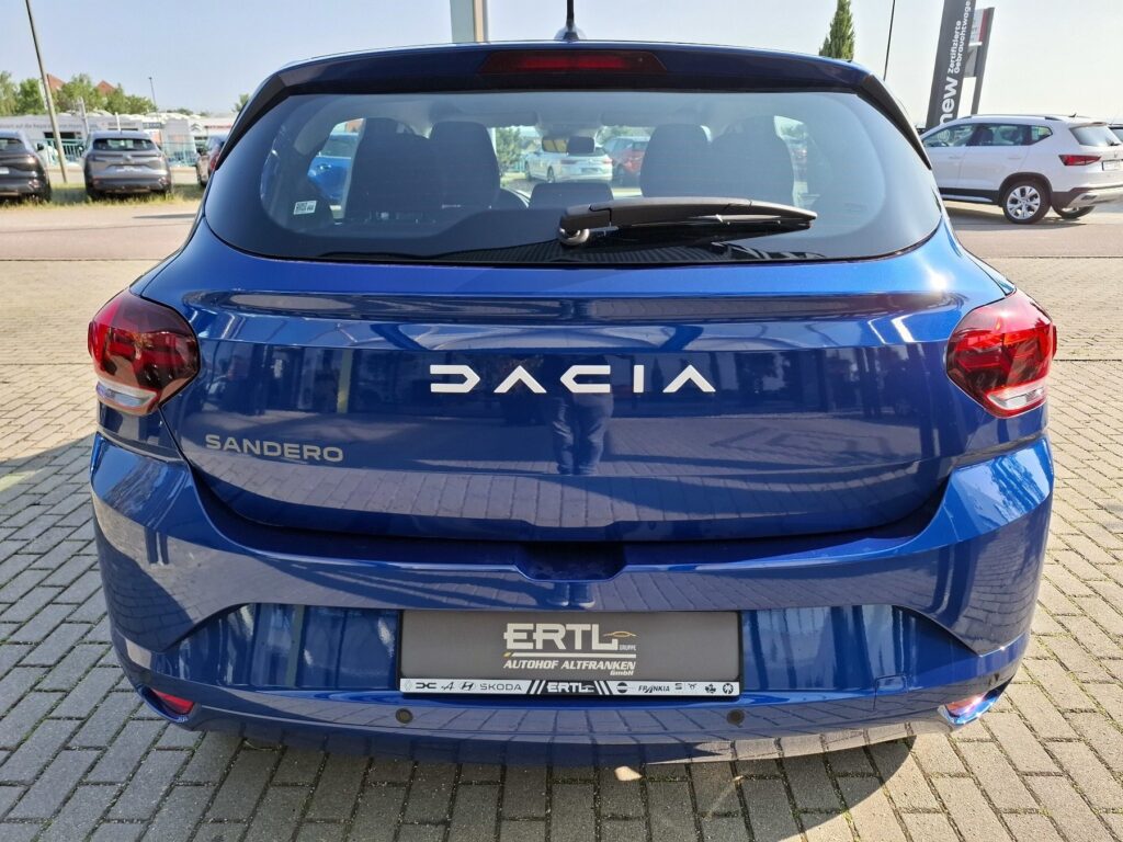 Dacia Sandero Exposé-Bild 9