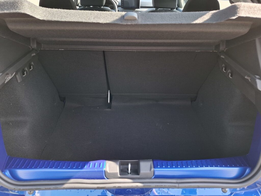 Dacia Sandero Exposé-Bild 11