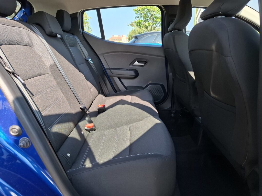 Dacia Sandero Exposé-Bild 14