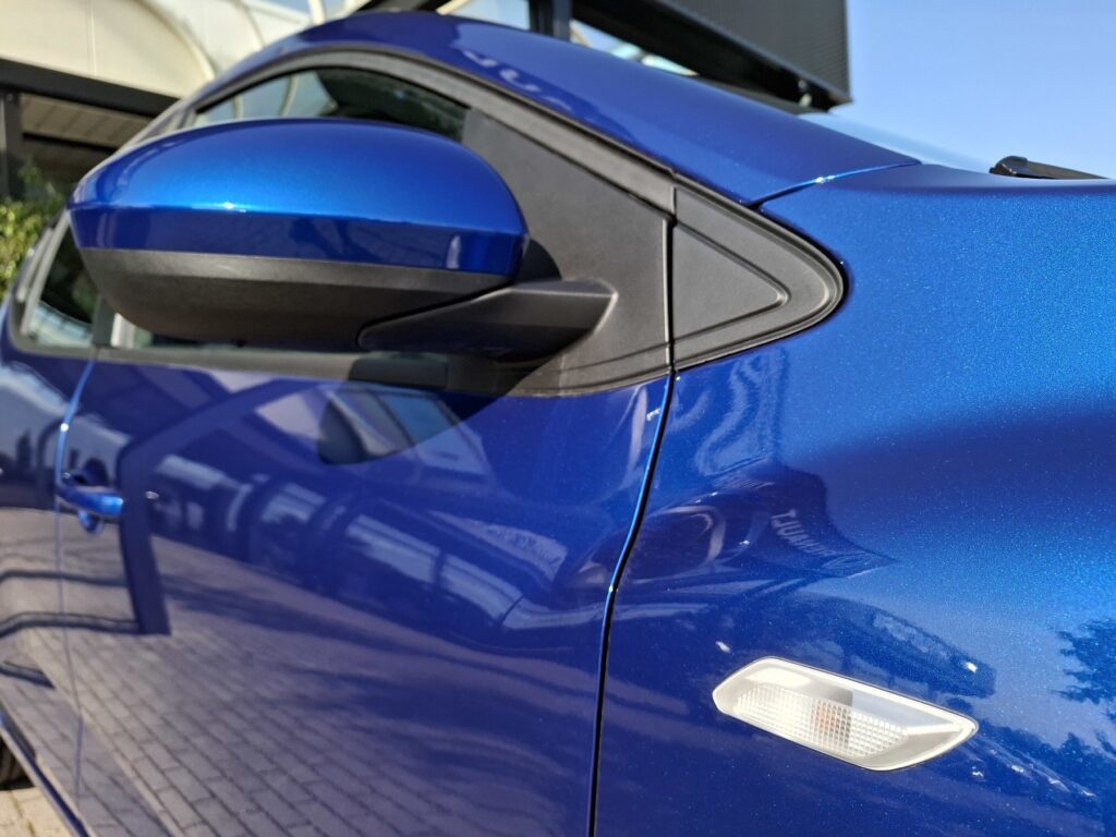 Dacia Sandero Exposé-Bild 37