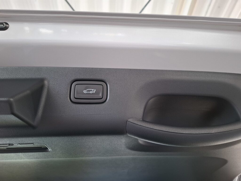 HYUNDAI KONA Exposé-Bild 13