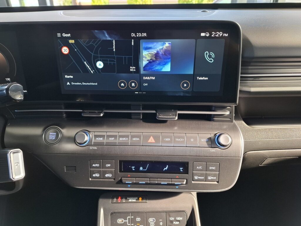 HYUNDAI KONA Exposé-Bild 26