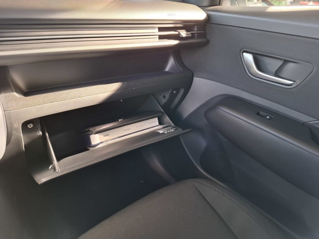 HYUNDAI KONA Exposé-Bild 29