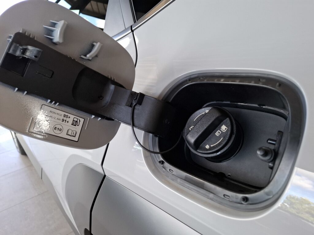 HYUNDAI KONA Exposé-Bild 38