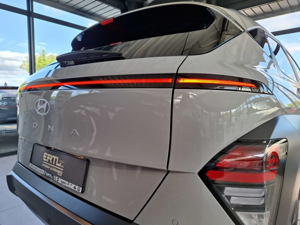 HYUNDAI KONA Exposé-Bild 41
