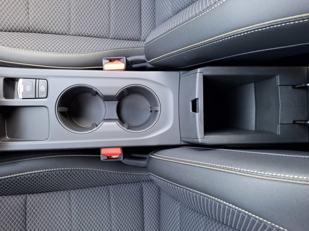 Renault Arkana Exposé-Bild 29