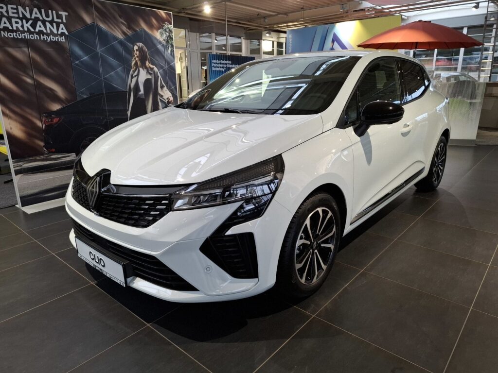 Renault Clio Exposé-Bild 1