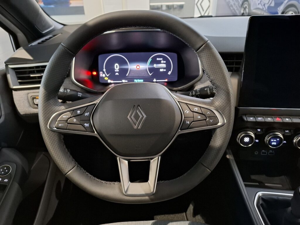 Renault Clio Exposé-Bild 18