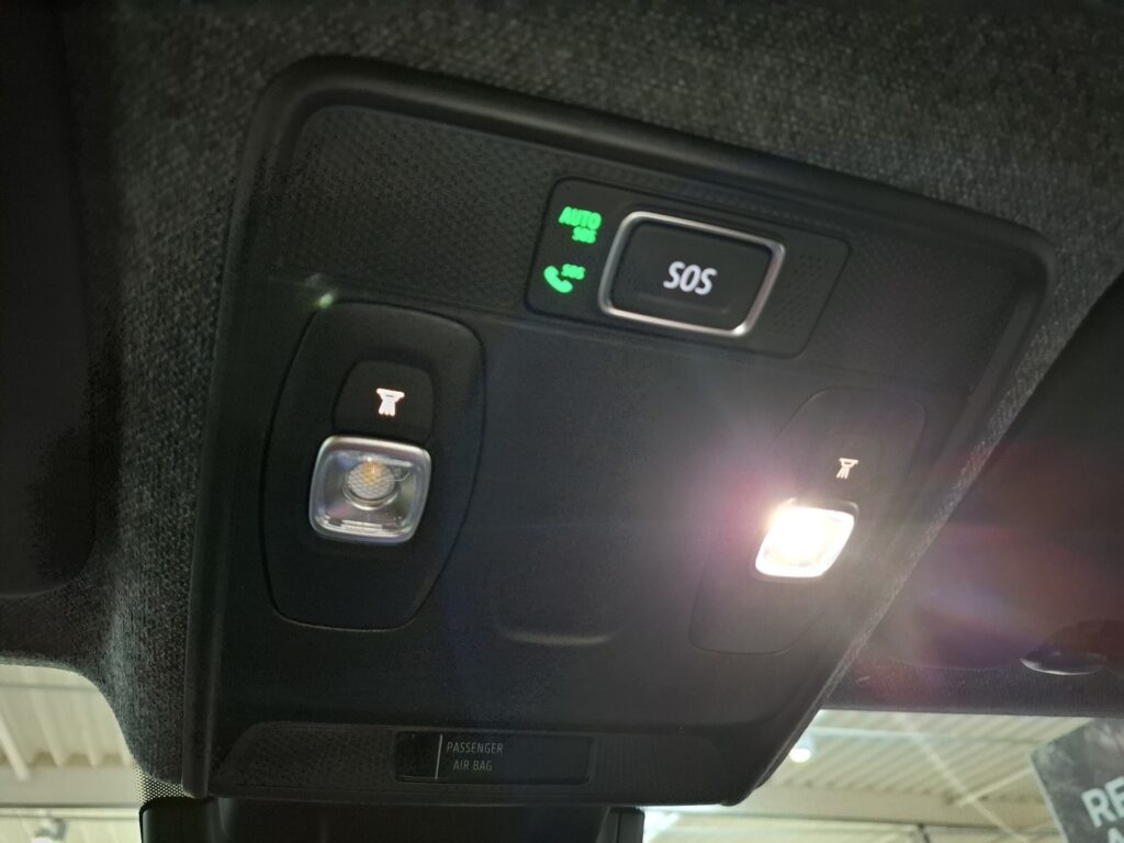 Renault Clio Exposé-Bild 28