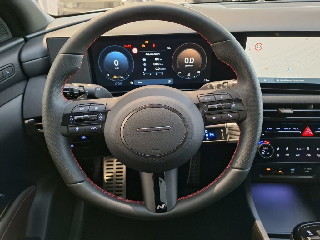 HYUNDAI TUCSON Exposé-Bild 21