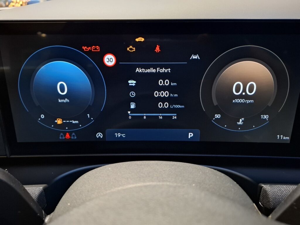 HYUNDAI TUCSON Exposé-Bild 24