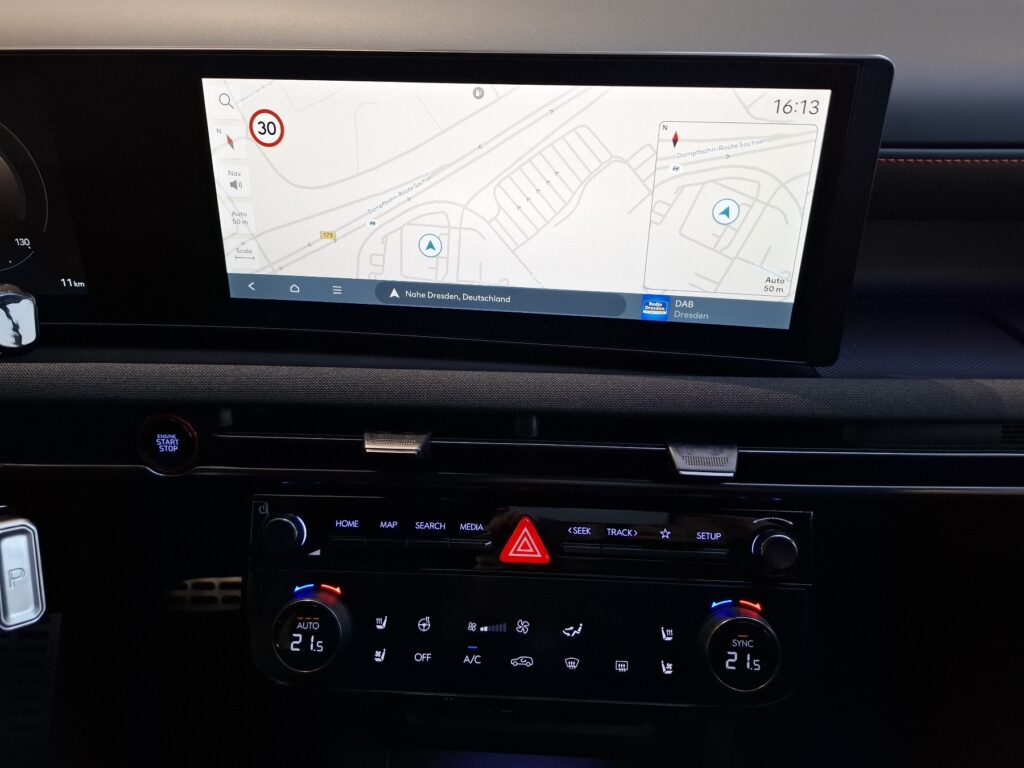 HYUNDAI TUCSON Exposé-Bild 25