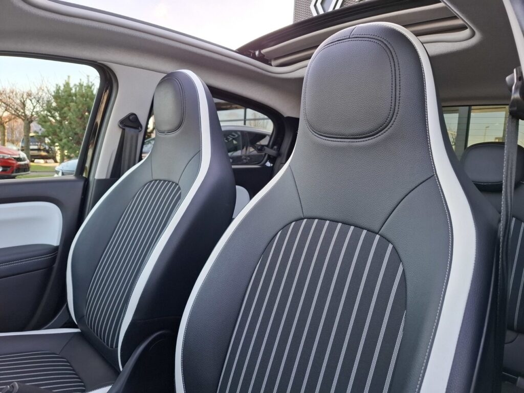 Renault Twingo Exposé-Bild 28