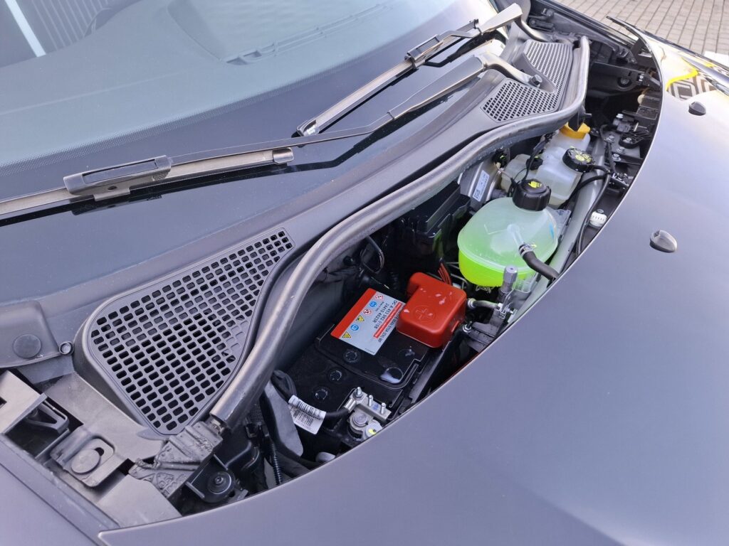 Renault Twingo Exposé-Bild 34