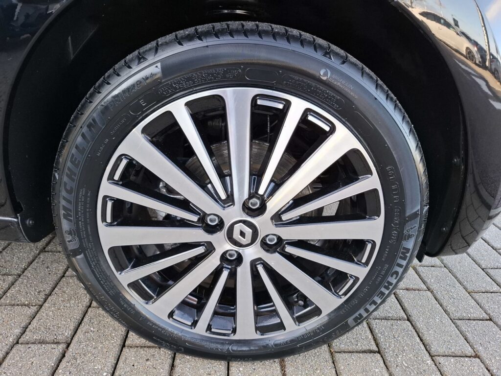 Renault Twingo Exposé-Bild 36