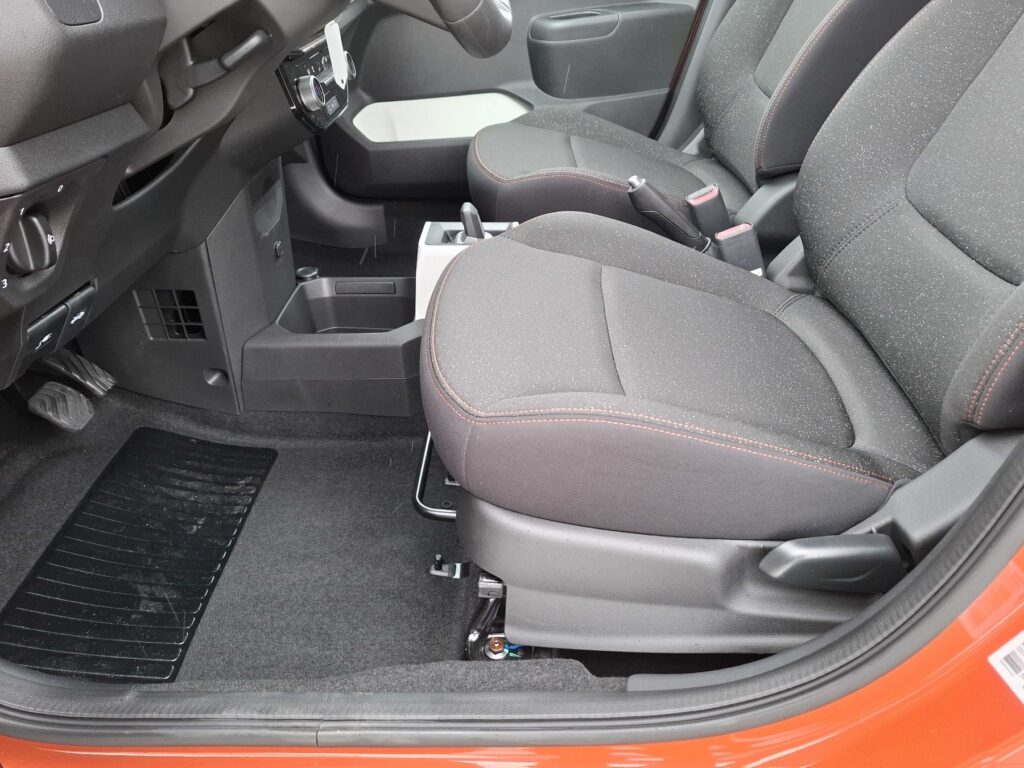 Dacia Spring Exposé-Bild 25