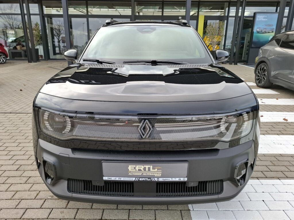 Renault R 4 Exposé-Bild 3