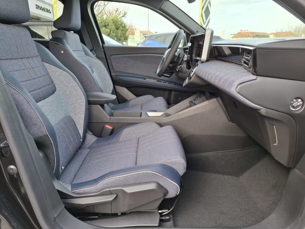 Renault R 4 Exposé-Bild 12