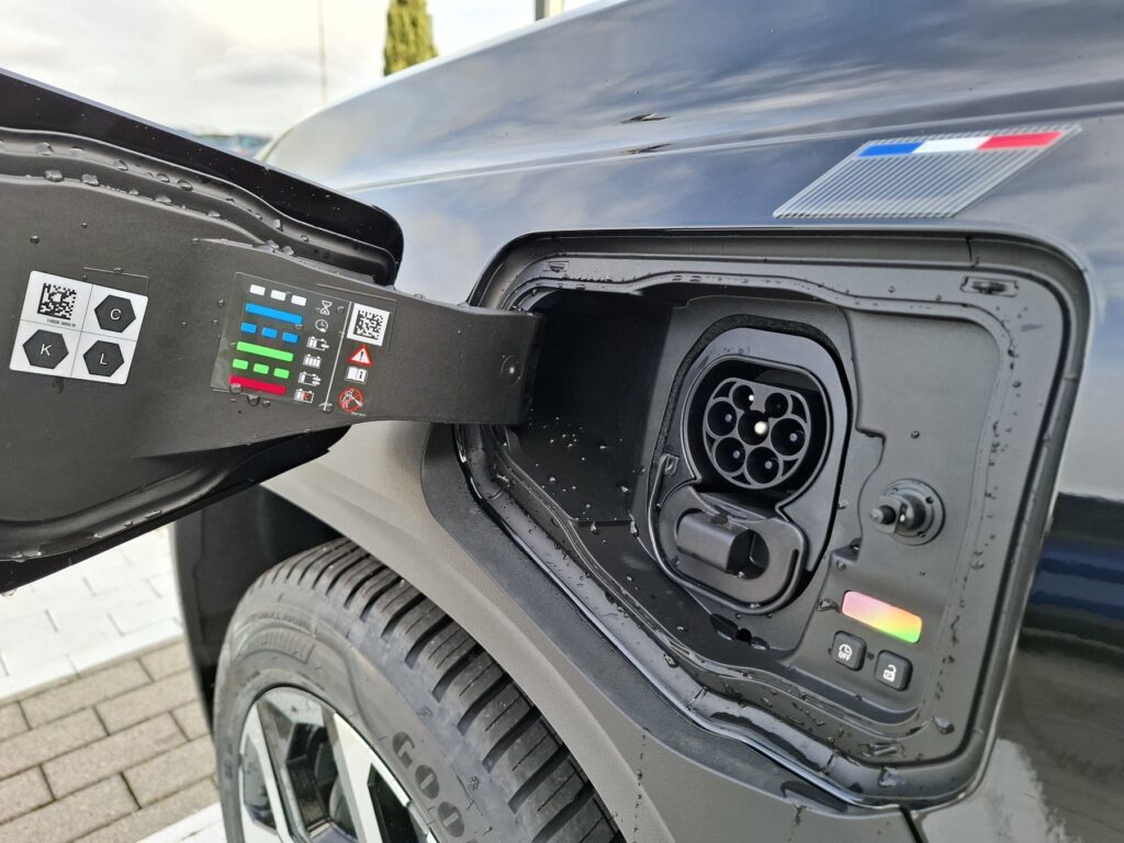 Renault R 4 Exposé-Bild 27