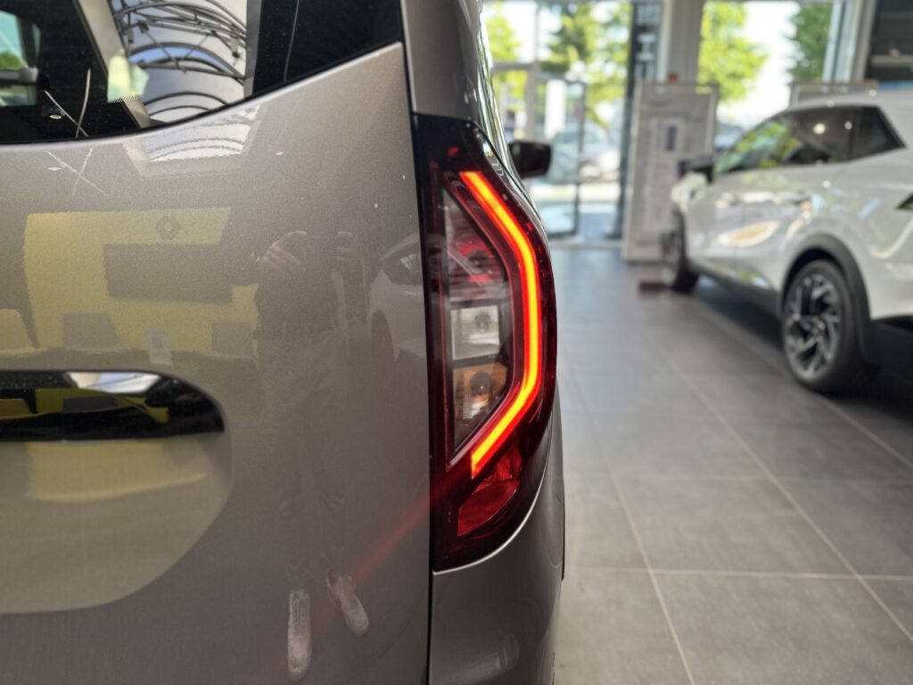 Renault Kangoo Exposé-Bild 22