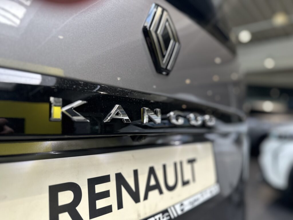 Renault Kangoo Exposé-Bild 23