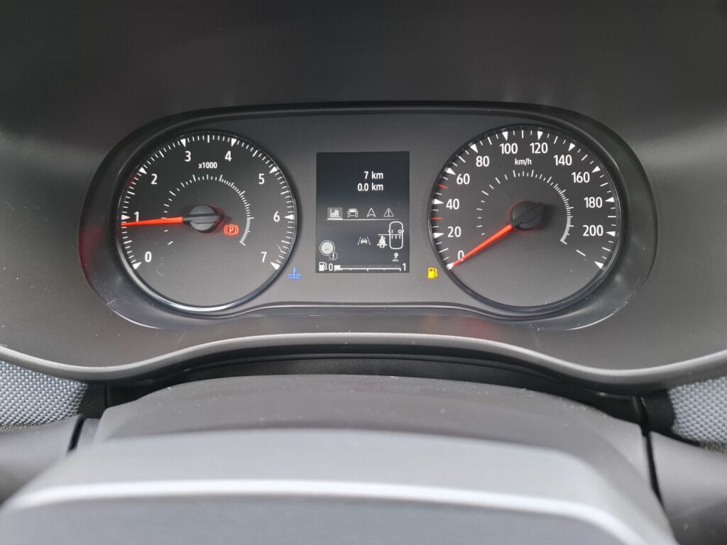 Dacia Sandero Exposé-Bild 21