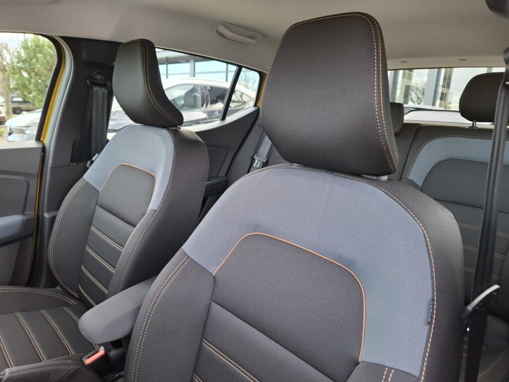 Dacia Sandero Exposé-Bild 28