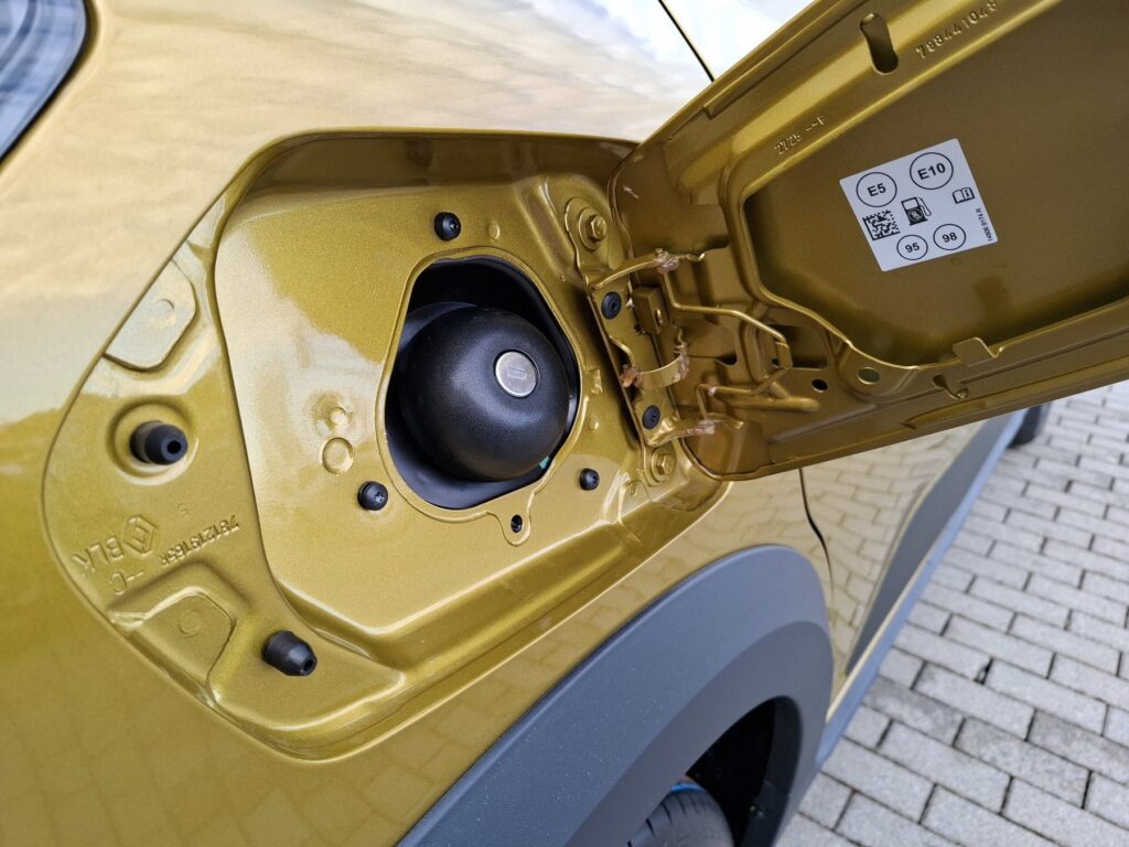 Dacia Sandero Exposé-Bild 35