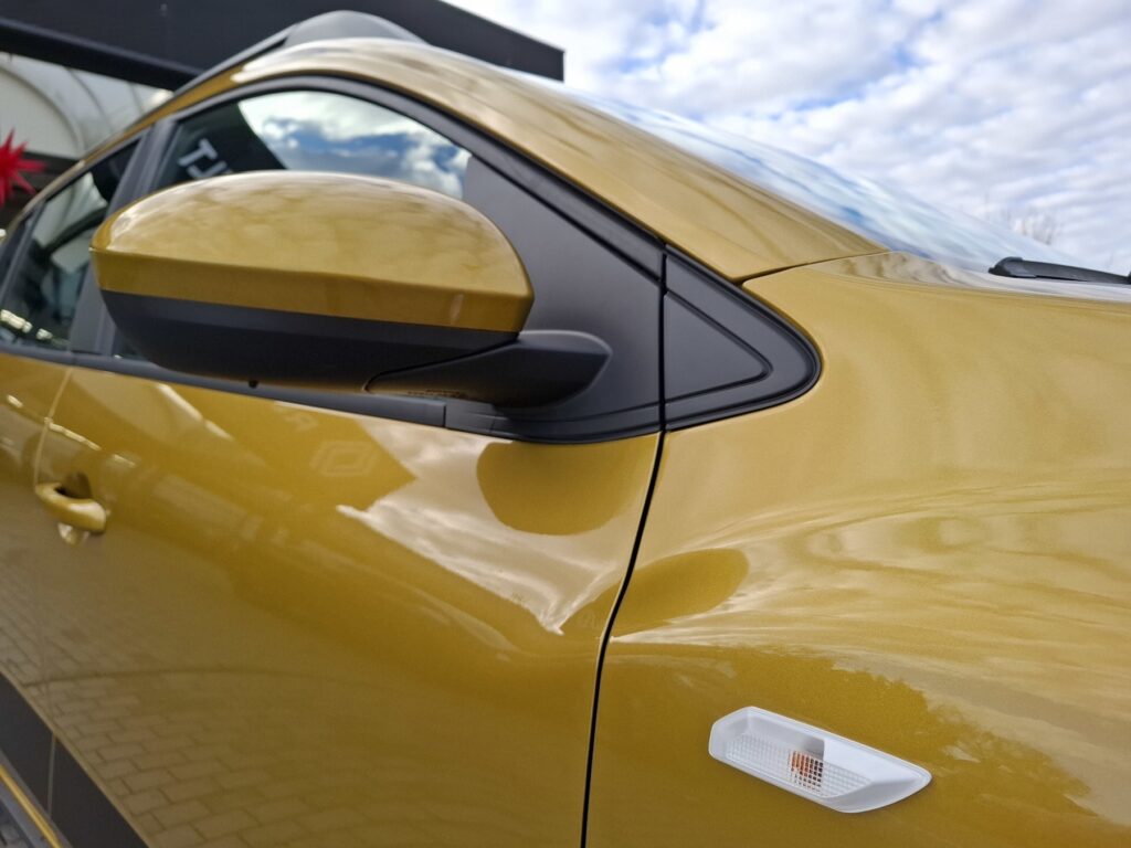 Dacia Sandero Exposé-Bild 37