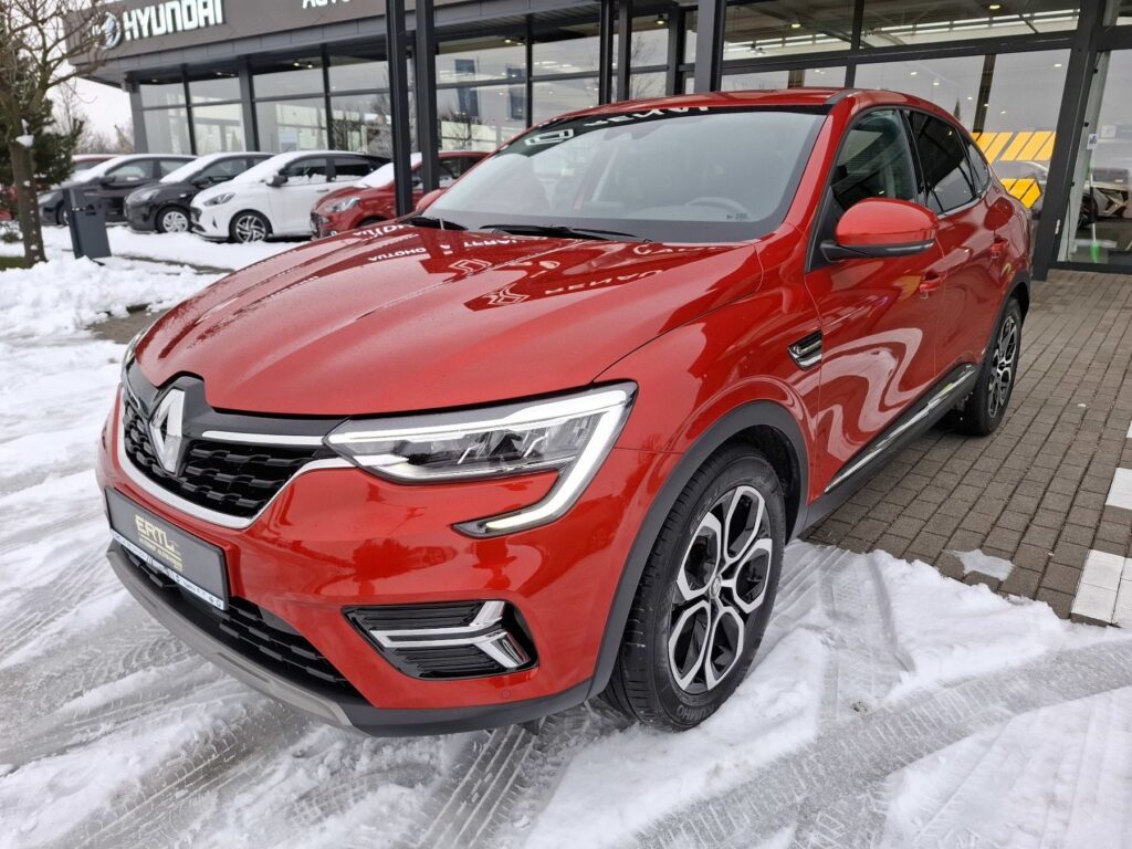 Renault Arkana Exposé-Bild 1