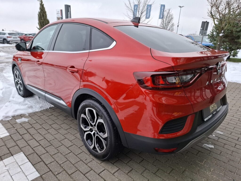 Renault Arkana Exposé-Bild 7