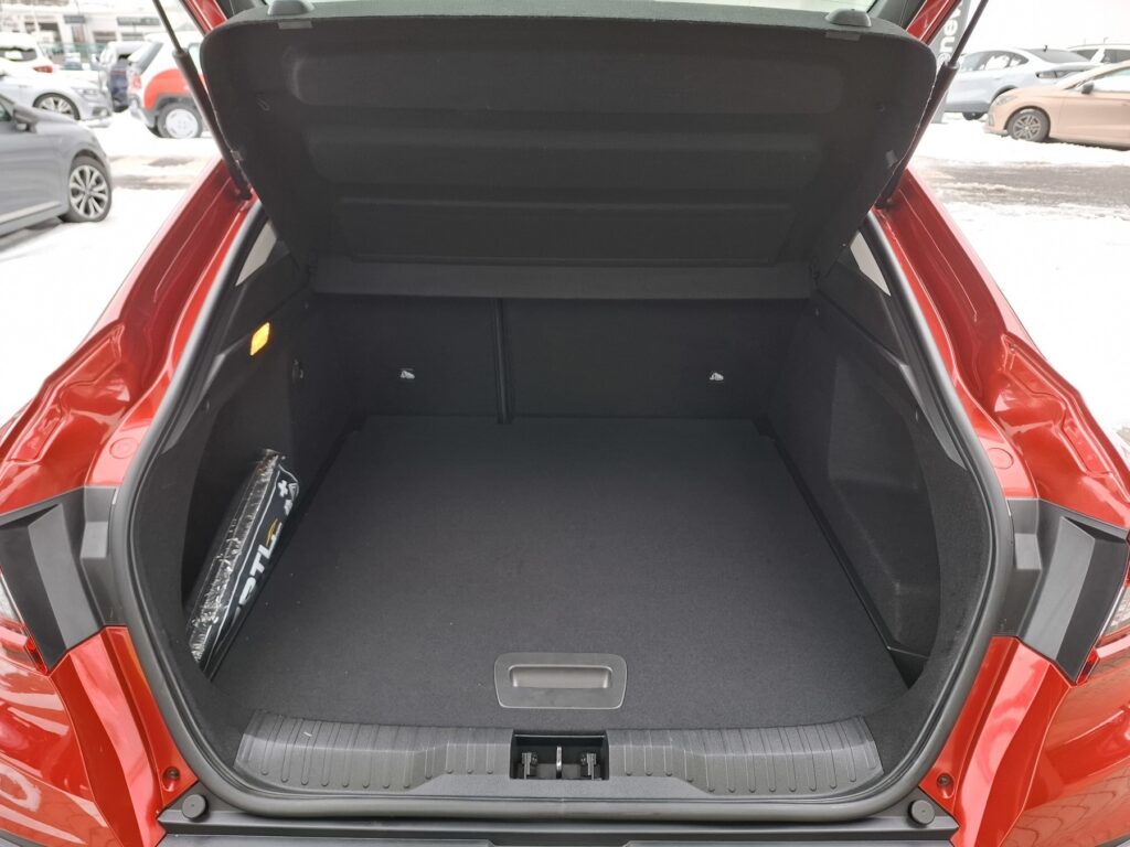 Renault Arkana Exposé-Bild 10