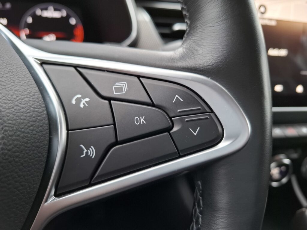 Renault Arkana Exposé-Bild 22