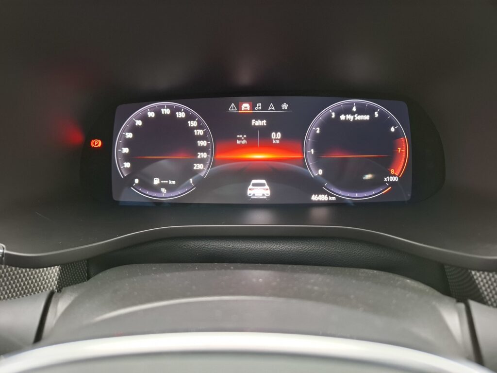 Renault Arkana Exposé-Bild 23