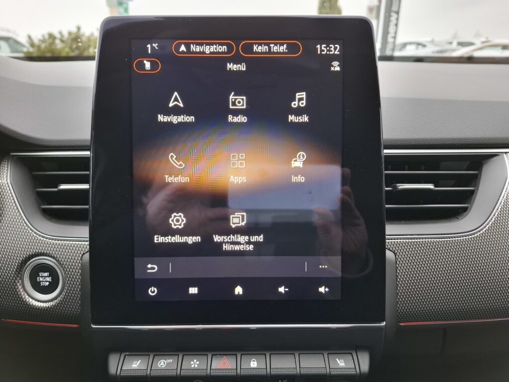 Renault Arkana Exposé-Bild 25