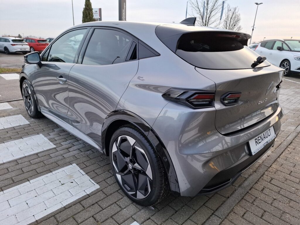 Renault Clio Exposé-Bild 7